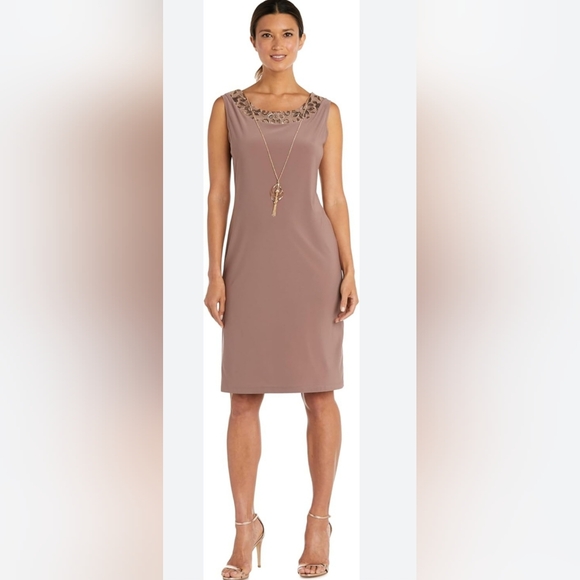 Women's Clothing (1002) - Picture 1 of 5
